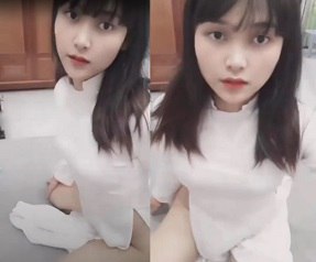 viet69:Em Sinh Viên Tạo Dáng Cực Dâm Cám Dỗ Bạn Trai Đụ Mạnh - Sex Không Che